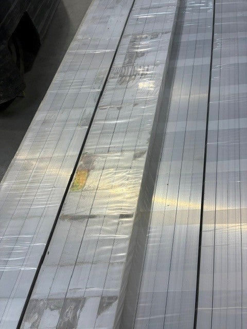 Aluminium-Zaunfüllung 20 x 100 x 1,1 - 6,0 m - Natur, Oberfläche - 2. Klasse