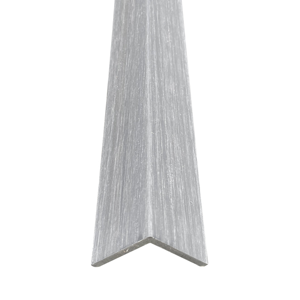 Plinthe de couverture WPC Gris clair 45x45x2900mm